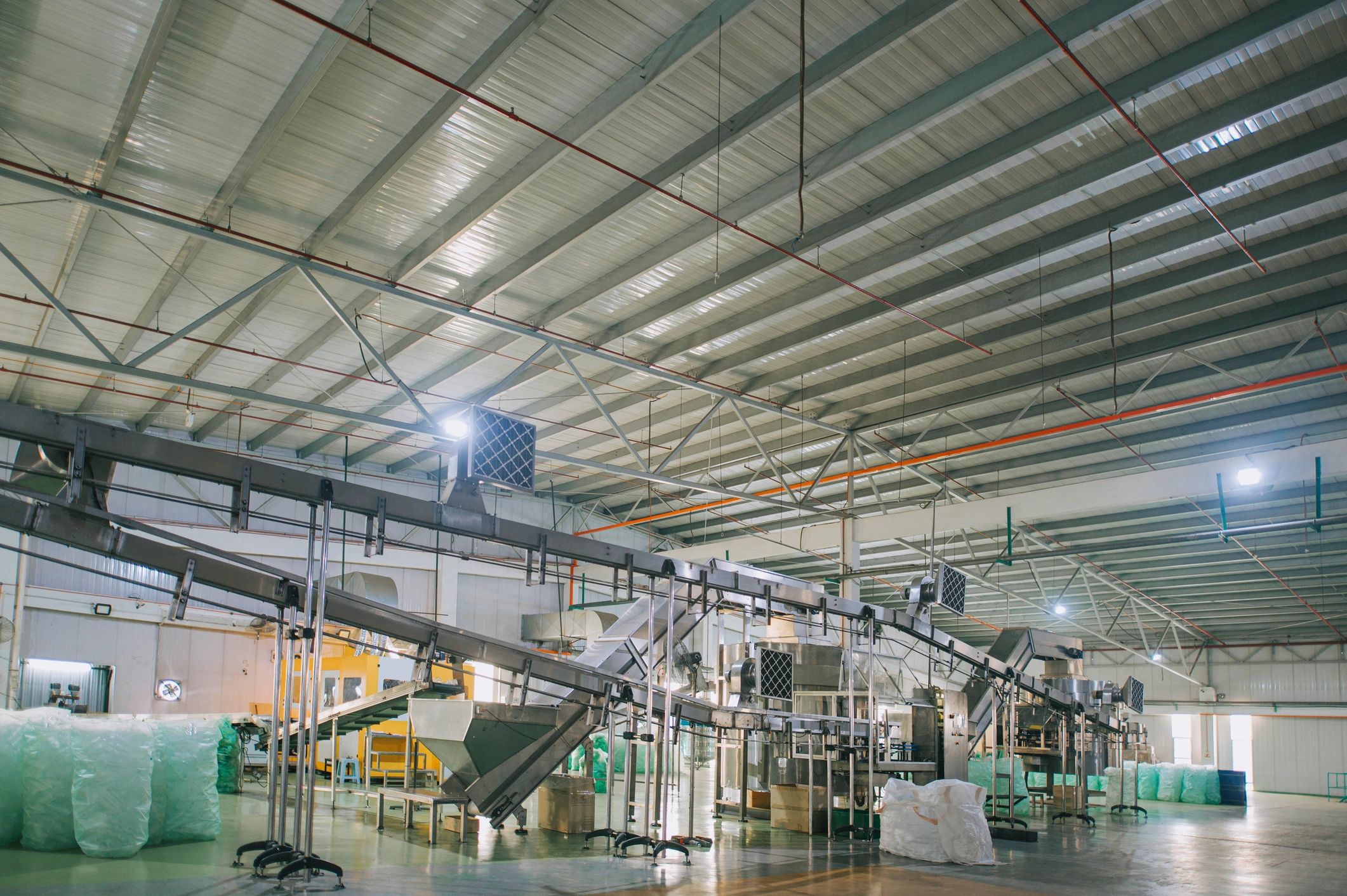 Production line representing scalable tableware supply